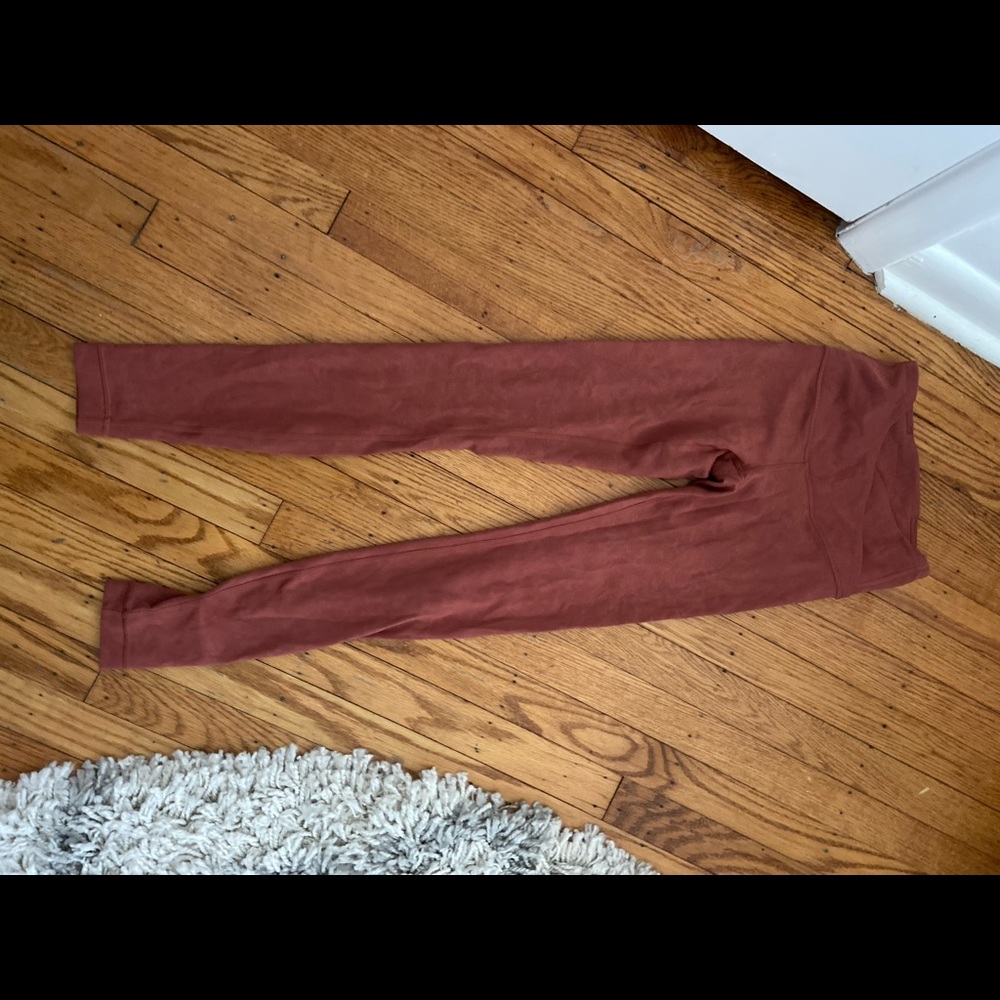 lululemon cross Burgundy leggings